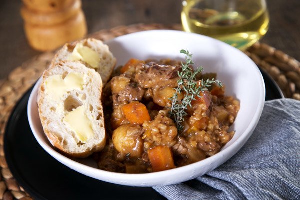 Slow Cooker Beef Stew: A Hearty and Flavorful Guide to Comfort Food