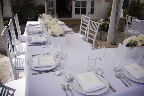 Elegant & Effortless: Creating Stunning White Bridal Shower Decorations