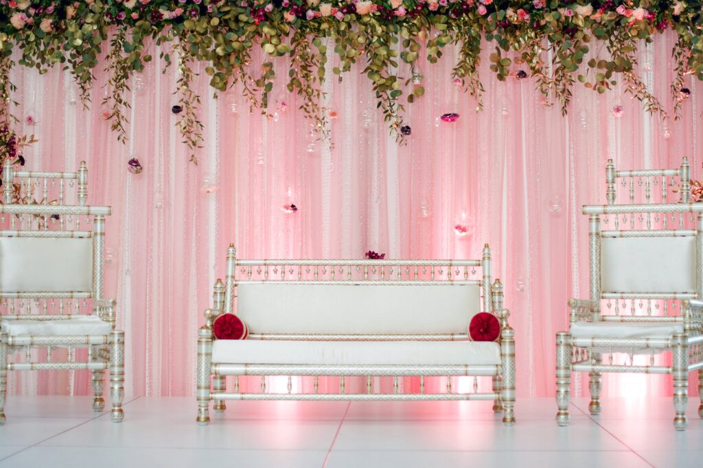 Transforming Your Wedding with Stunning Curtain Decoration: A Comprehensive Guide